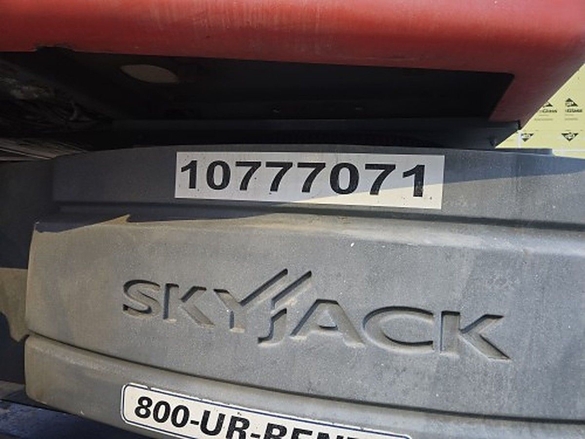 SKYJACK SJ66T photo 10