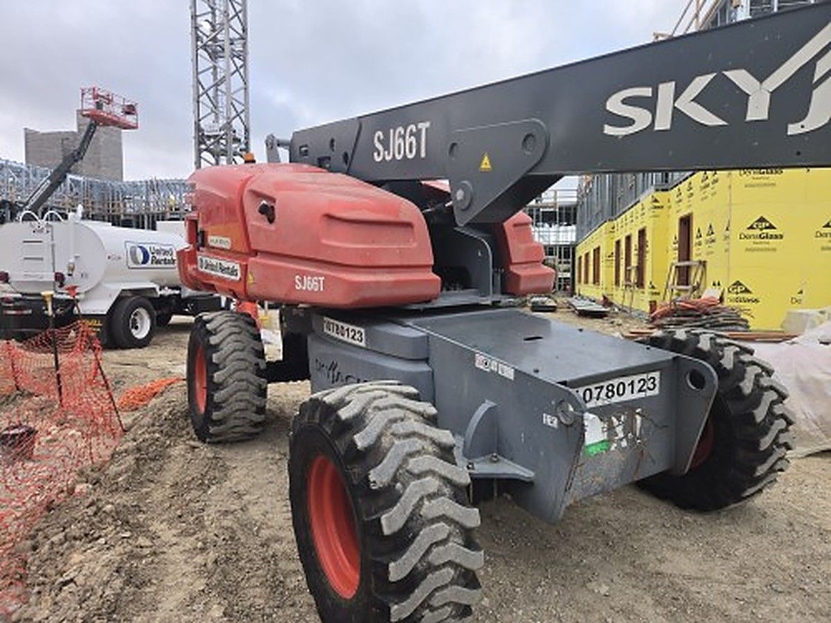 SKYJACK SJ66T photo 2