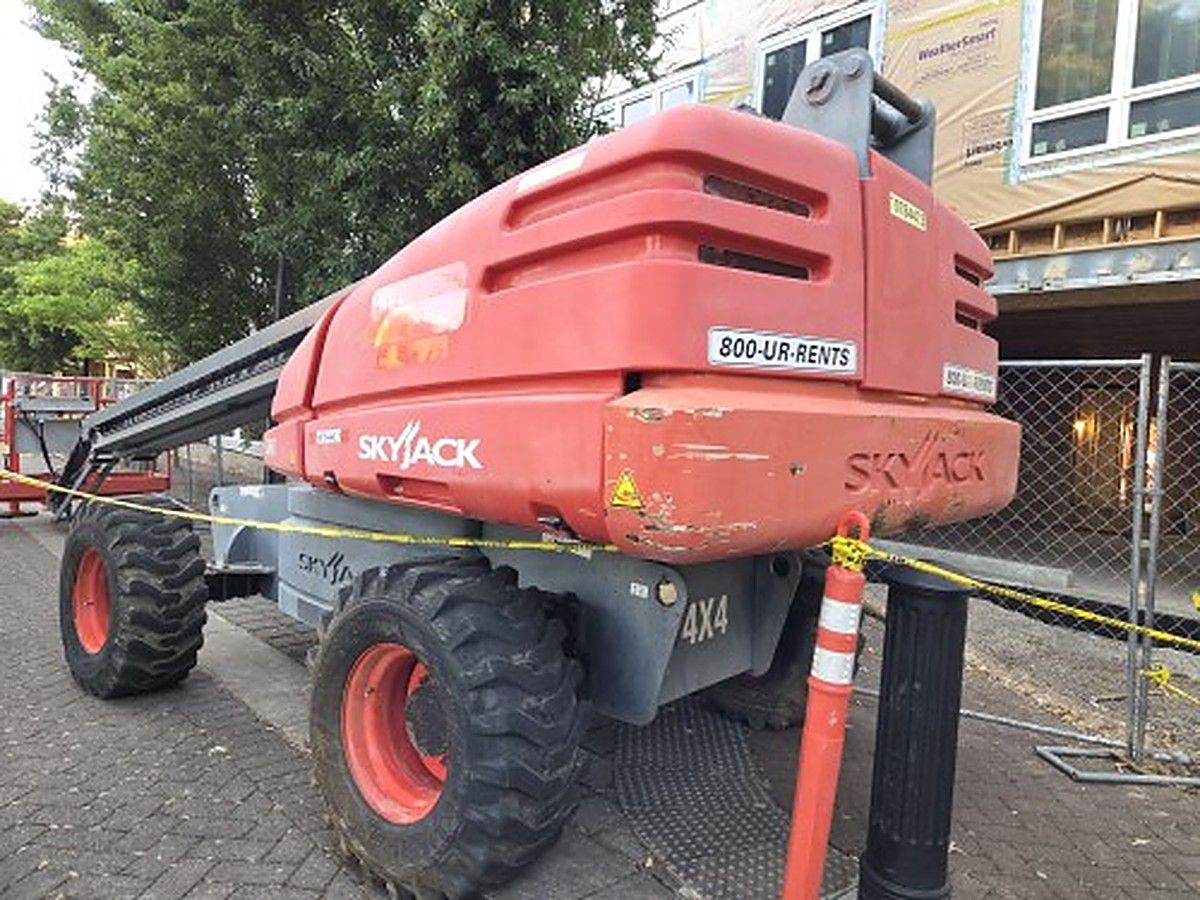SKYJACK SJ66T photo 2