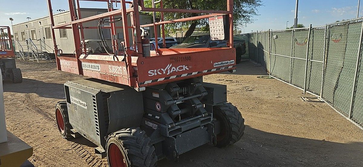 SKYJACK SJ6826RT photo 4