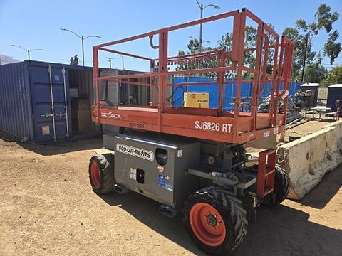 2018 SKYJACK SJ6826RT Scissor Lift 25-27' Ic 4Wd