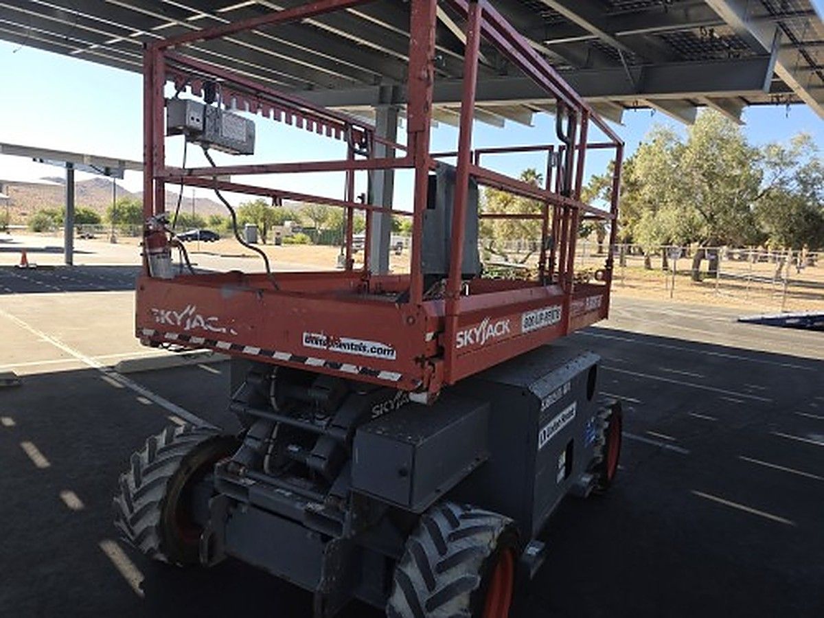 SKYJACK SJ6826RT photo 2