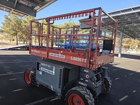 2018 SKYJACK SJ6826RT Scissor Lift 25-27' Ic 4Wd
