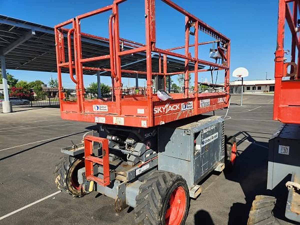 SKYJACK SJ6826RT photo 5