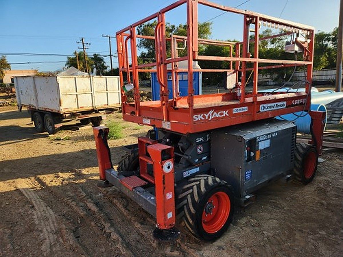 SKYJACK SJ6826RT photo 5