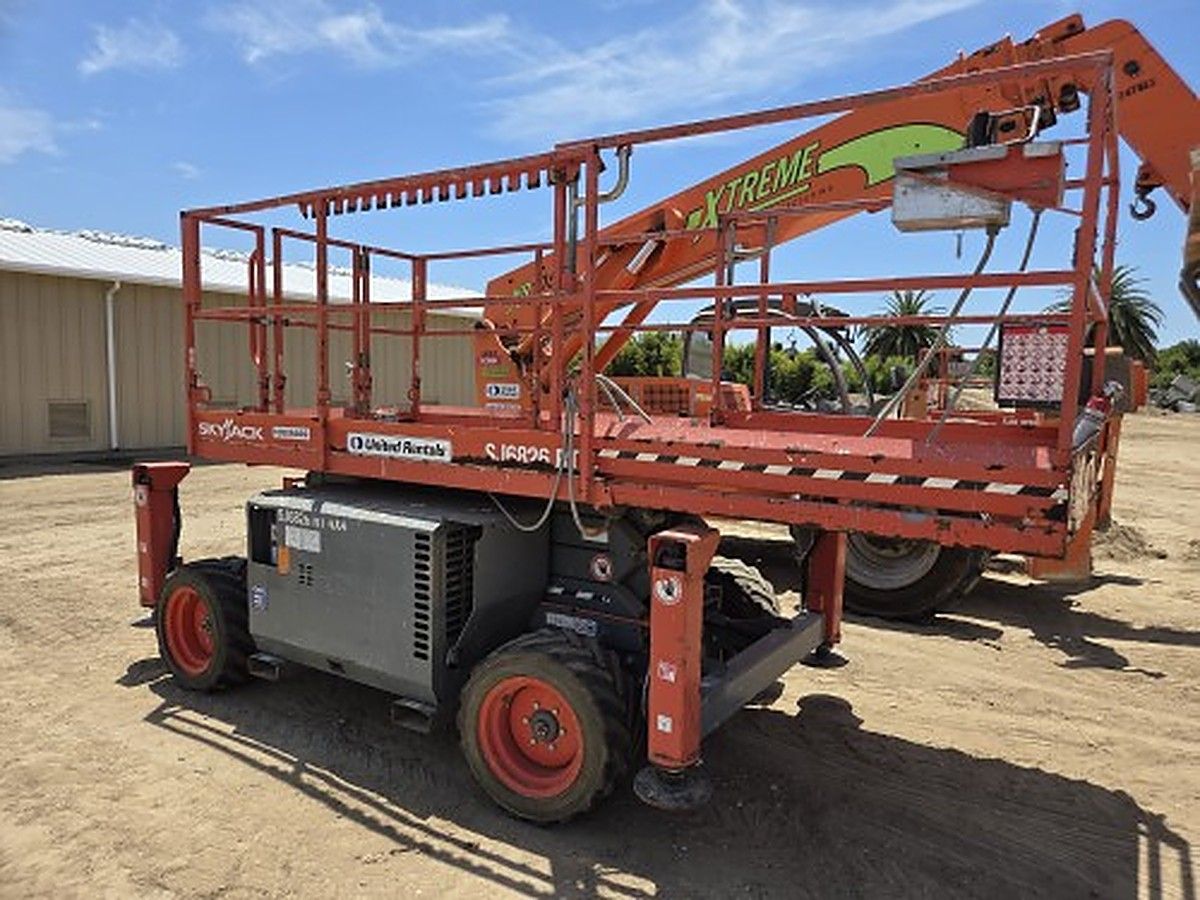 SKYJACK SJ6826RT photo 6