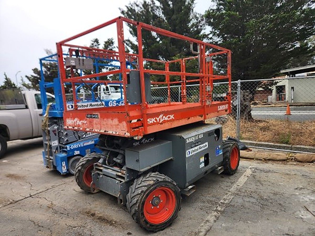 SKYJACK SJ6826RT photo 3
