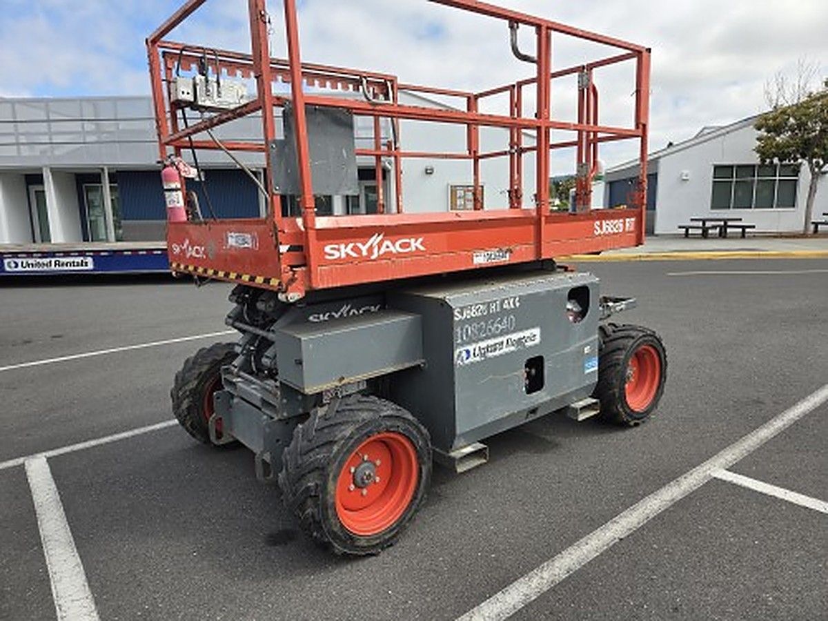 SKYJACK SJ6826RT photo 2