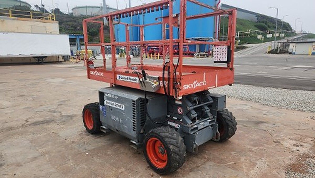 SKYJACK SJ6826RT photo 12