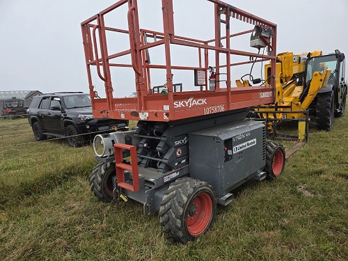 SKYJACK SJ6832RT photo 4