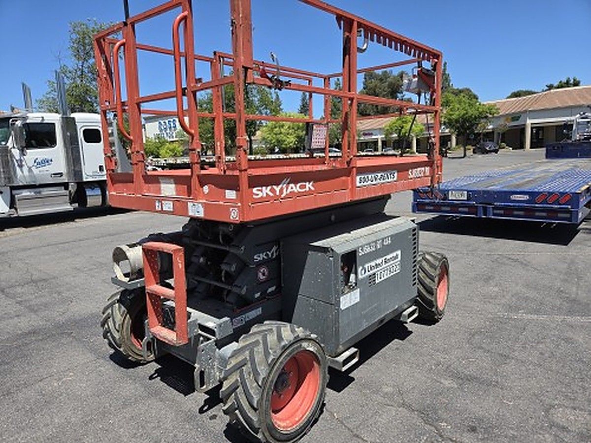 SKYJACK SJ6832RT photo 3