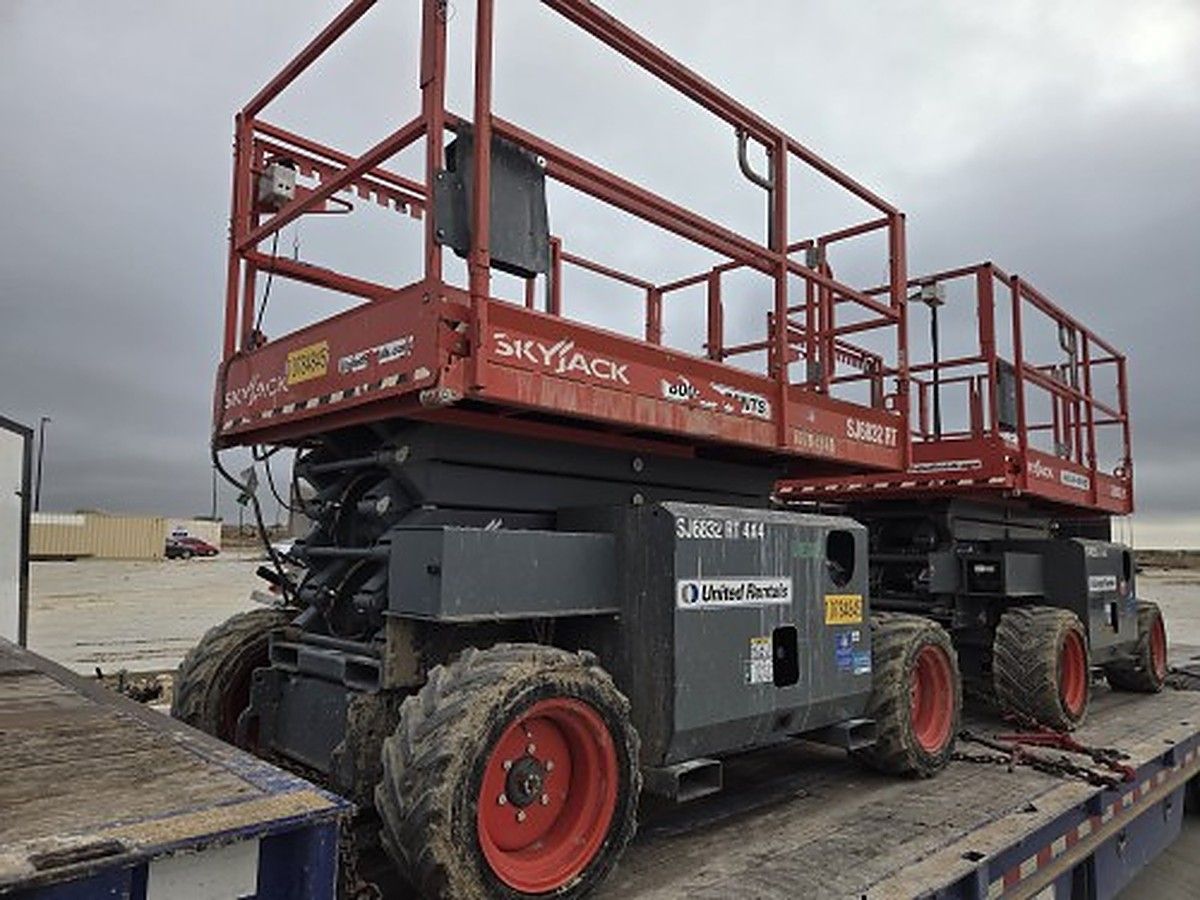 SKYJACK SJ6832RT photo 3