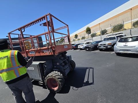 2018 SKYJACK SJ6832RT Scissor Lift 30-35' Ic 4Wd