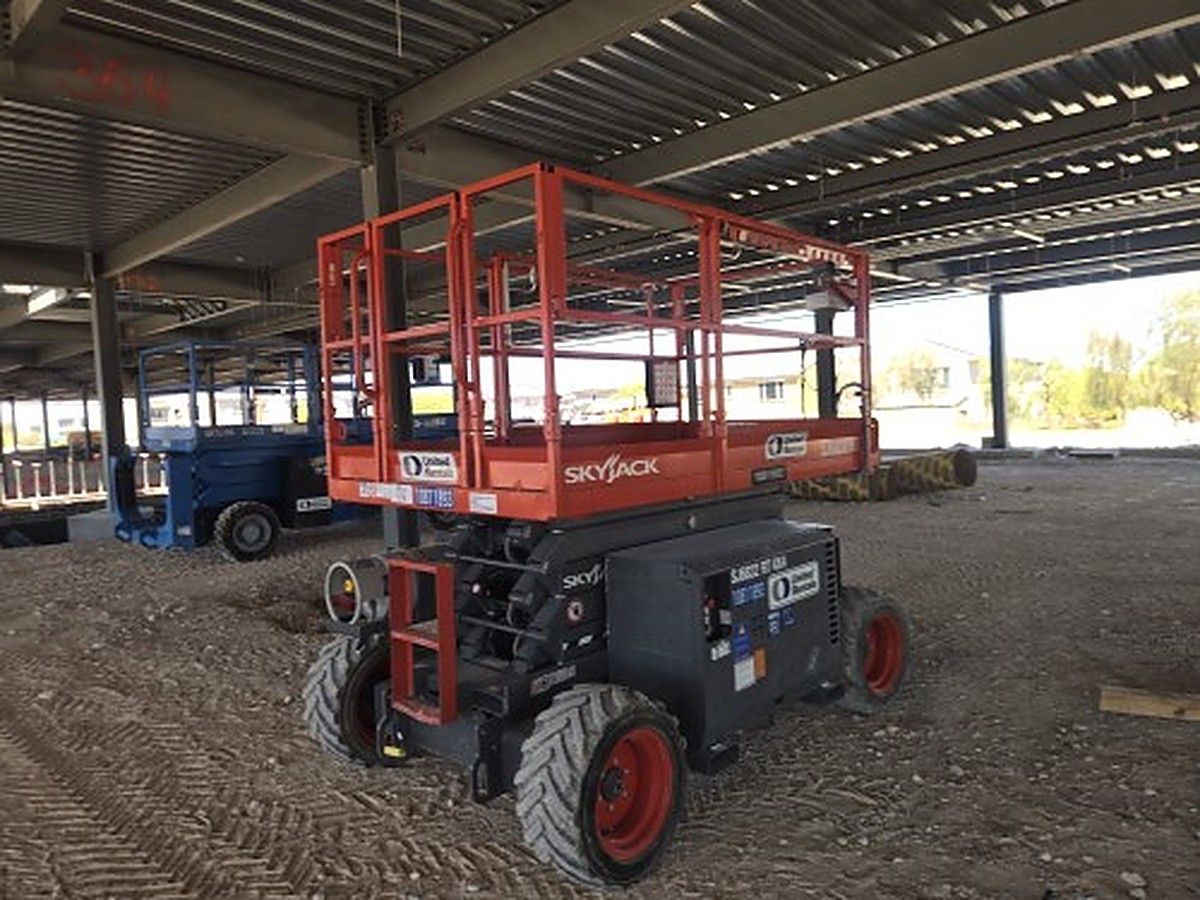 SKYJACK SJ6832RT photo 10