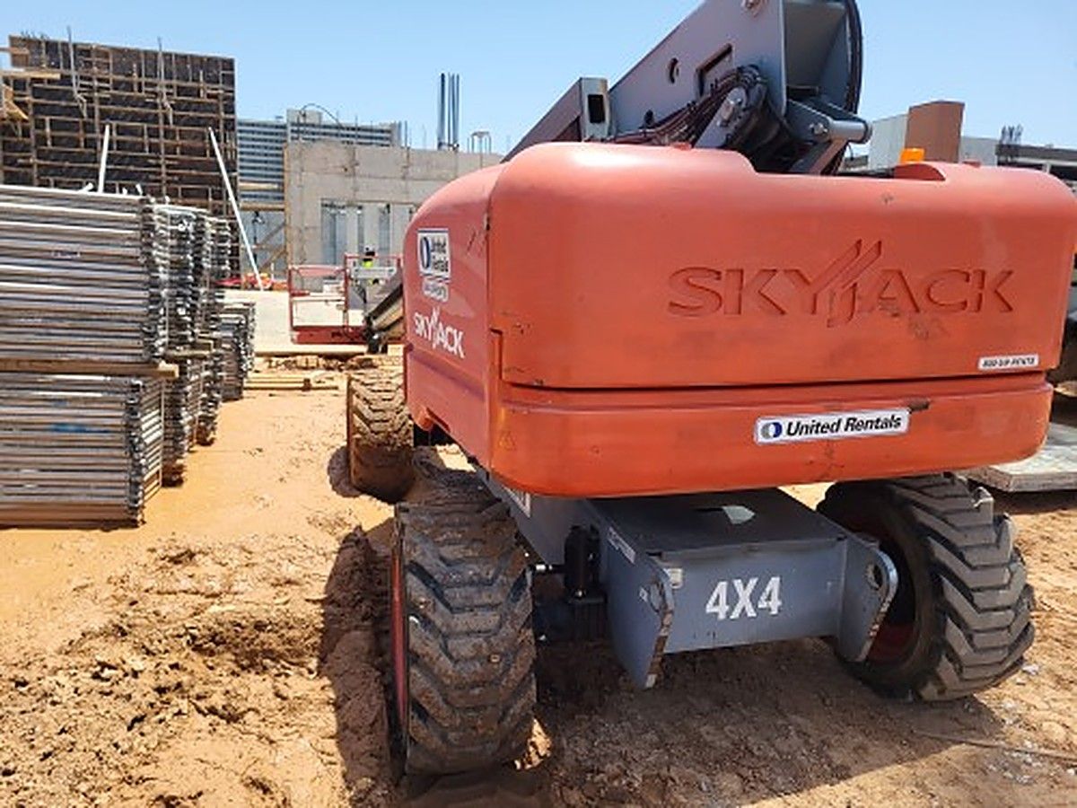 SKYJACK SJ82T photo 4