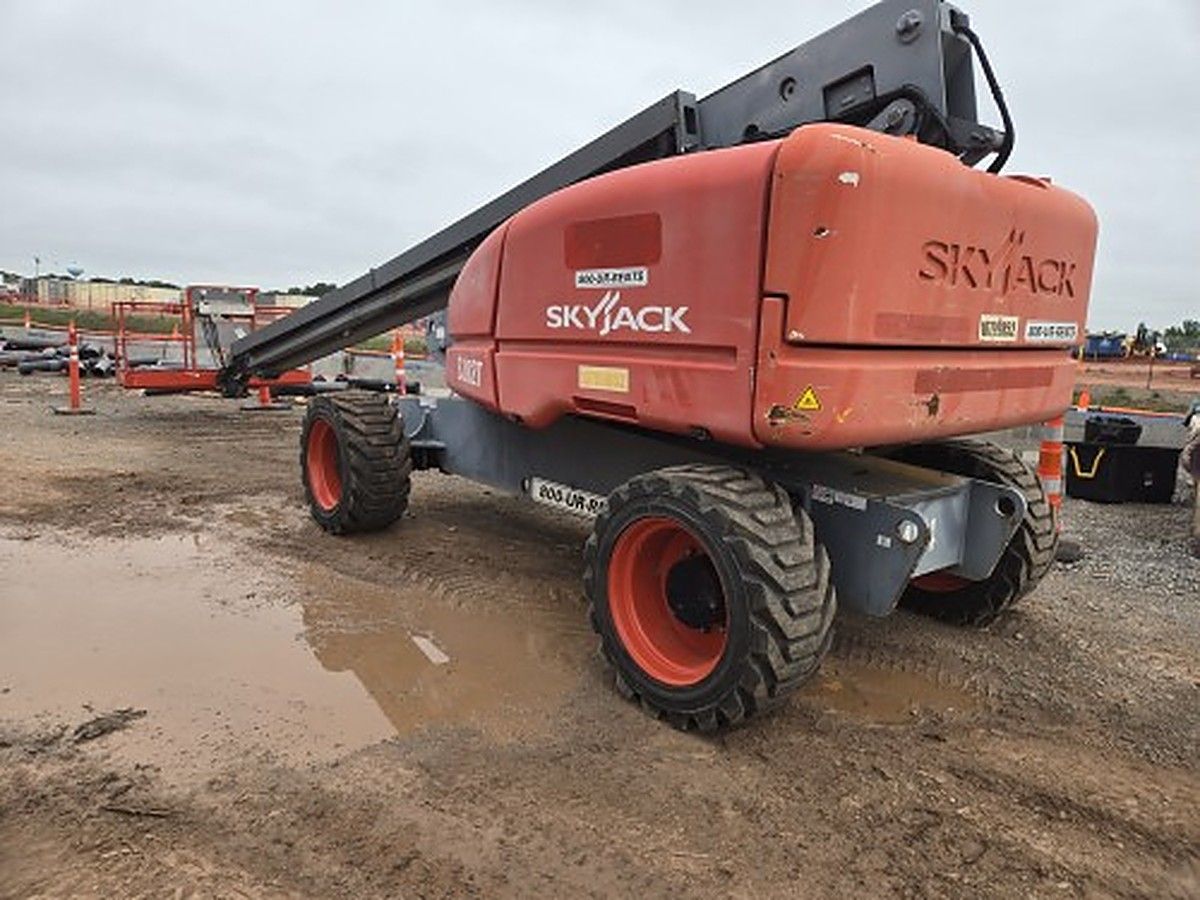 SKYJACK SJ82T photo 2