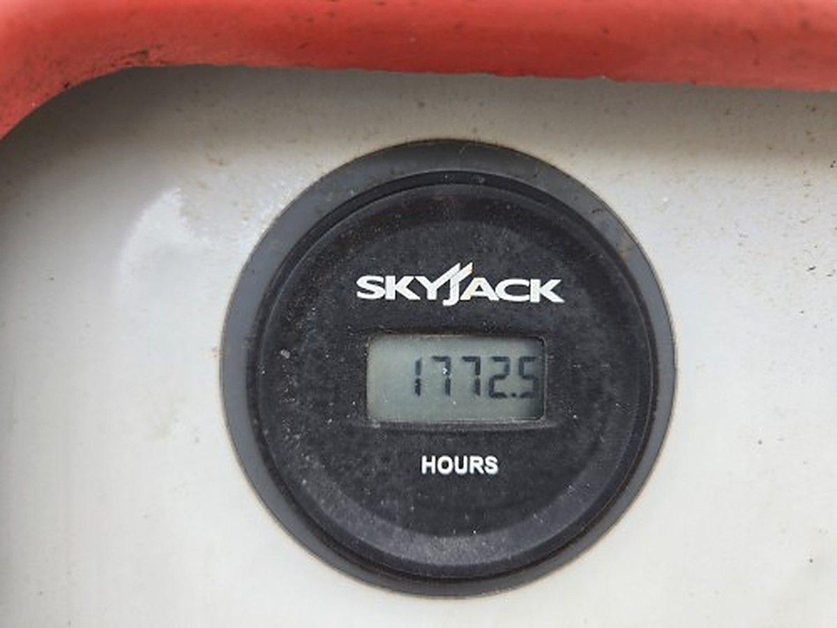 SKYJACK SJ85AJ photo 5