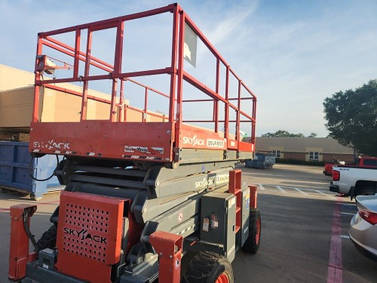 2018 SKYJACK SJ8841RT for sale in Las Vegas, NV