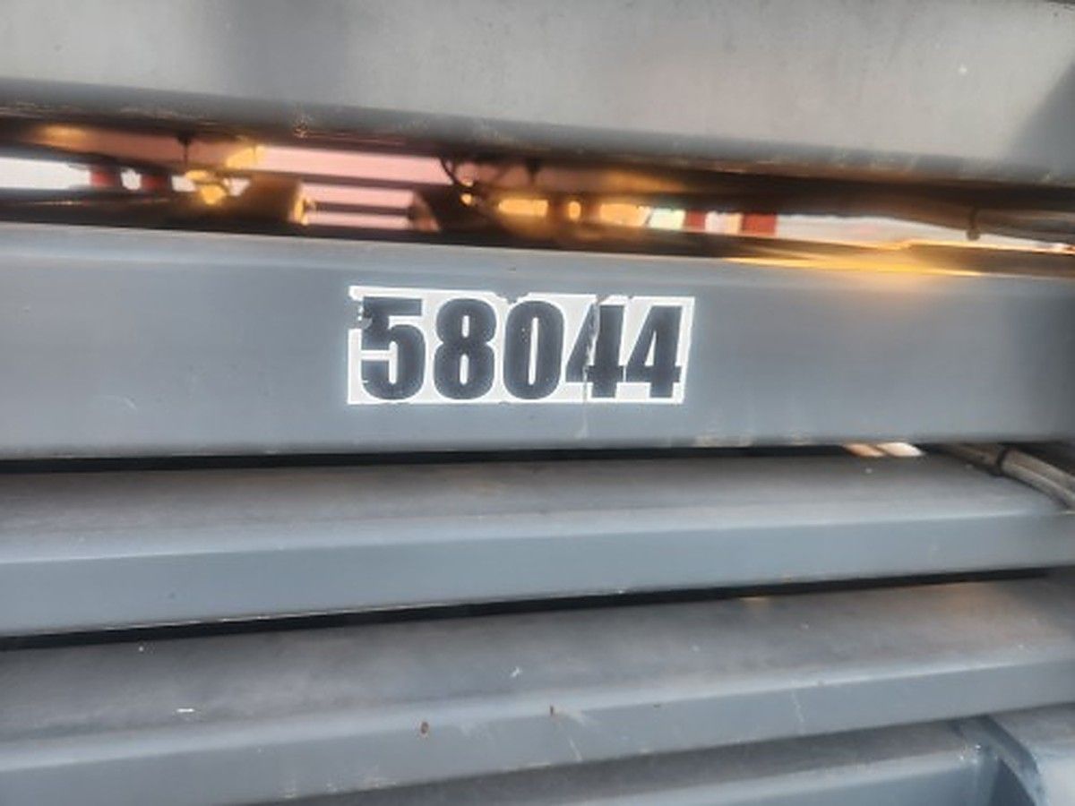 SKYJACK SJ8841RT photo 10