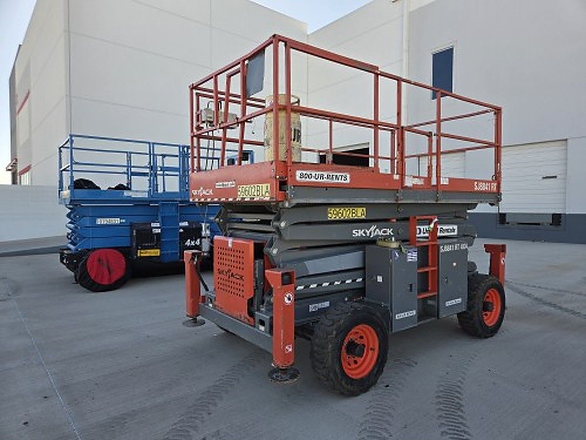 2018 SKYJACK SJ8841RT for sale in Las Vegas, NV