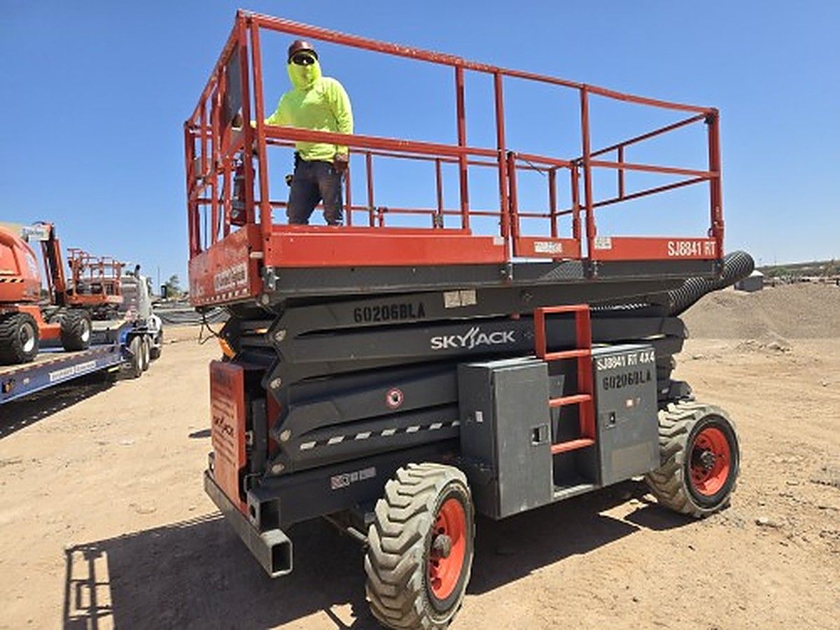 SKYJACK SJ8841RT photo 2
