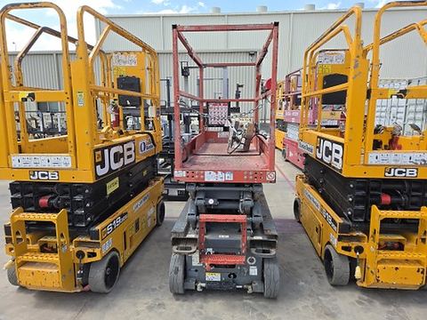 2018 SKYJACK SJIII3219 Scissor Lift 19' Electric