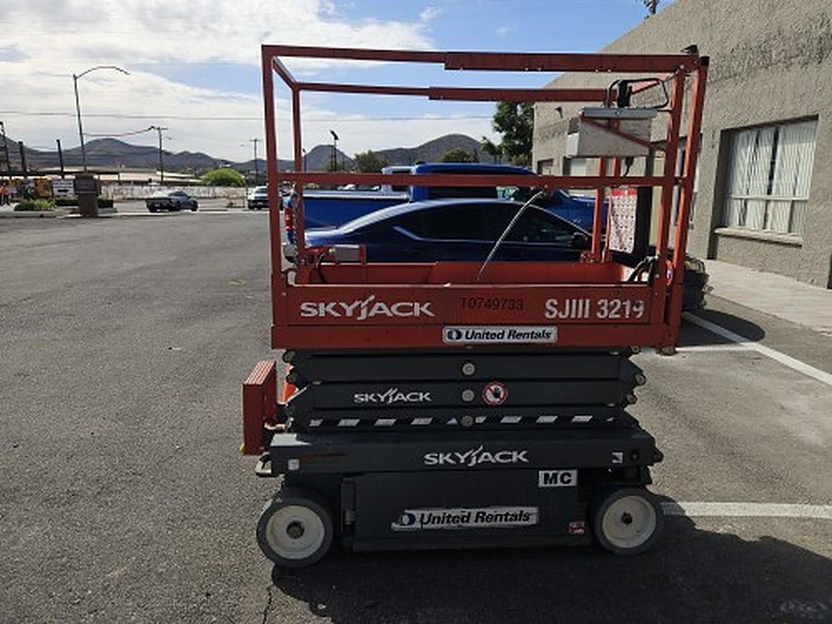 SKYJACK SJIII3219 photo 2