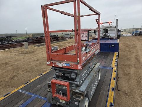 2018 SKYJACK SJIII3219 Scissor Lift 19' Electric