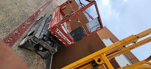 2018 SKYJACK SJIII3219 Scissor Lift 19' Electric