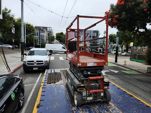 2018 SKYJACK SJIII3219 Scissor Lift 19' Electric