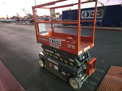 2018 SKYJACK SJIII3219 Scissor Lift 19' Electric