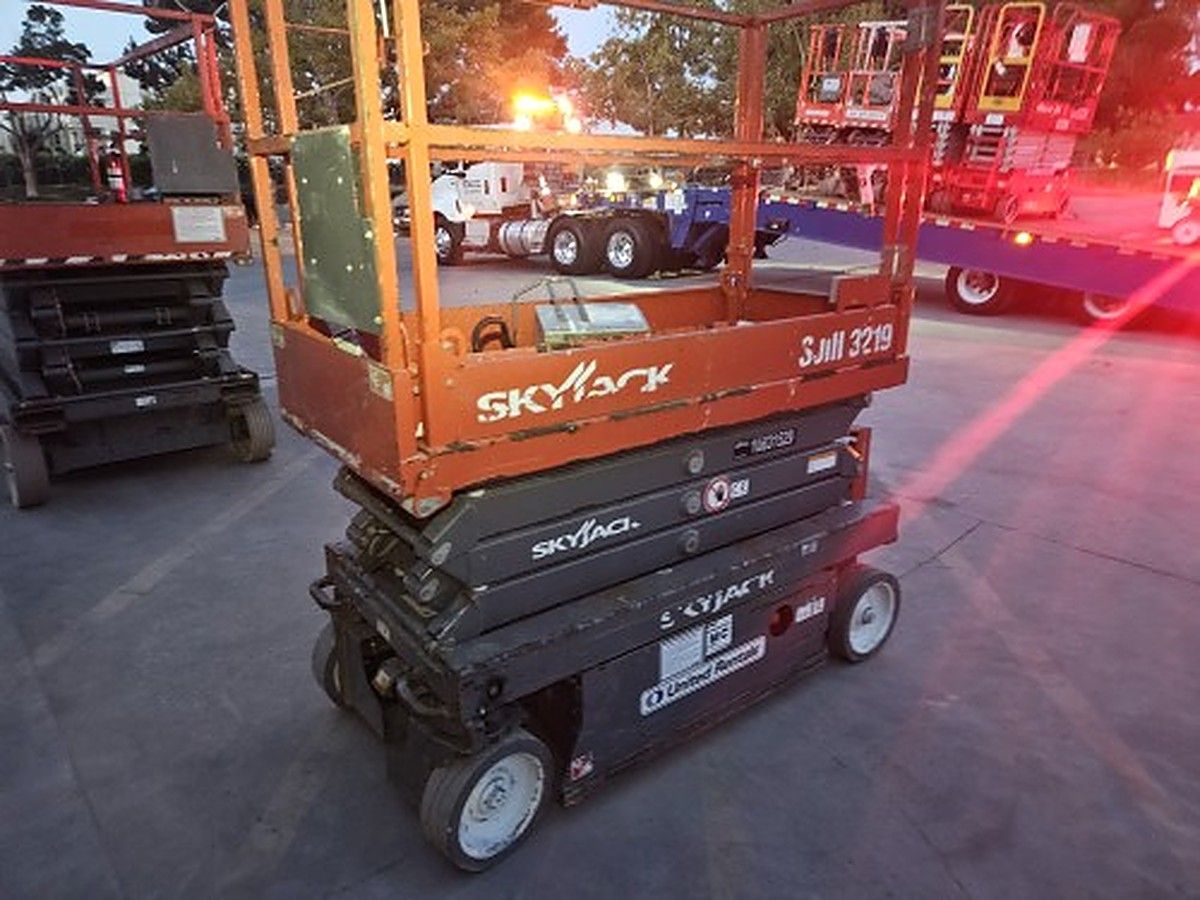 SKYJACK SJIII3219 photo 3