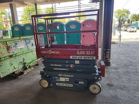 2018 SKYJACK SJIII3219 Scissor Lift 19' Electric
