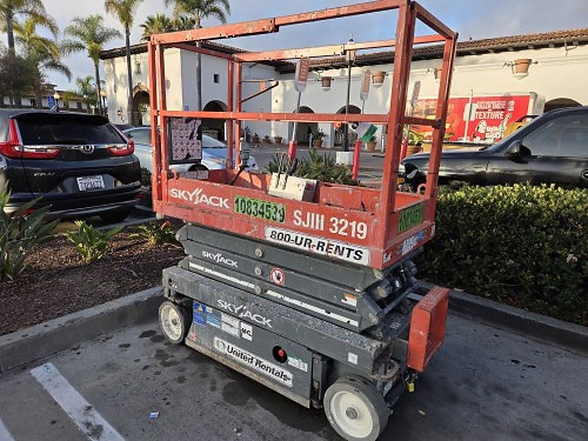 2018 SKYJACK SJIII3219 for sale in Las Vegas, NV