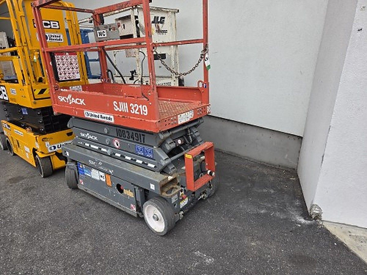 2018 SKYJACK SJIII3219 for sale in Las Vegas, NV