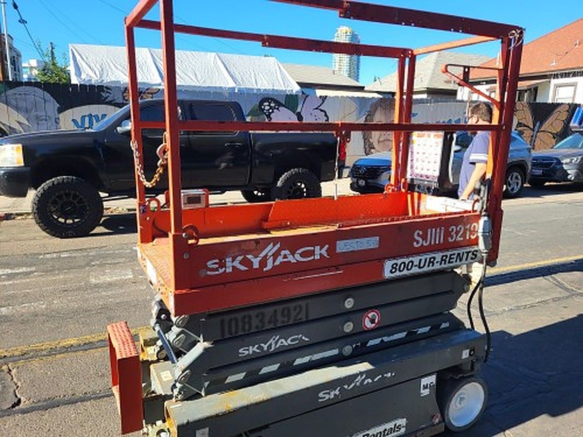 2018 SKYJACK SJIII3219 for sale in Las Vegas, NV