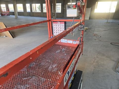 2018 SKYJACK SJIII3219 Scissor Lift 19' Electric