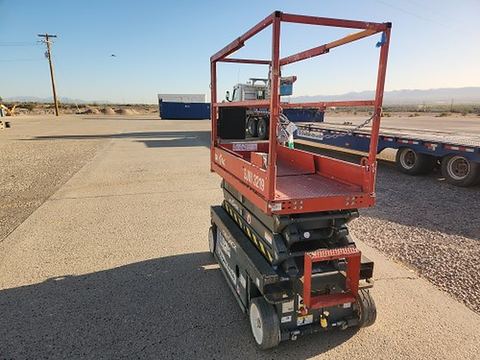 2018 SKYJACK SJIII3219 Scissor Lift 19' Electric