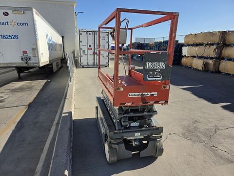 2018 SKYJACK SJIII3219 Scissor Lift 19' Electric