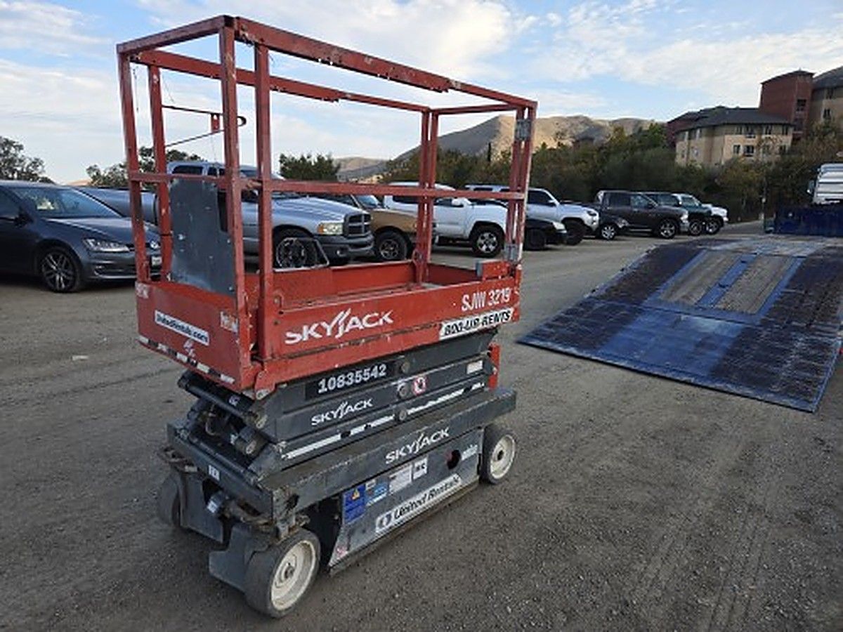 2018 SKYJACK SJIII3219 for sale in Las Vegas, NV