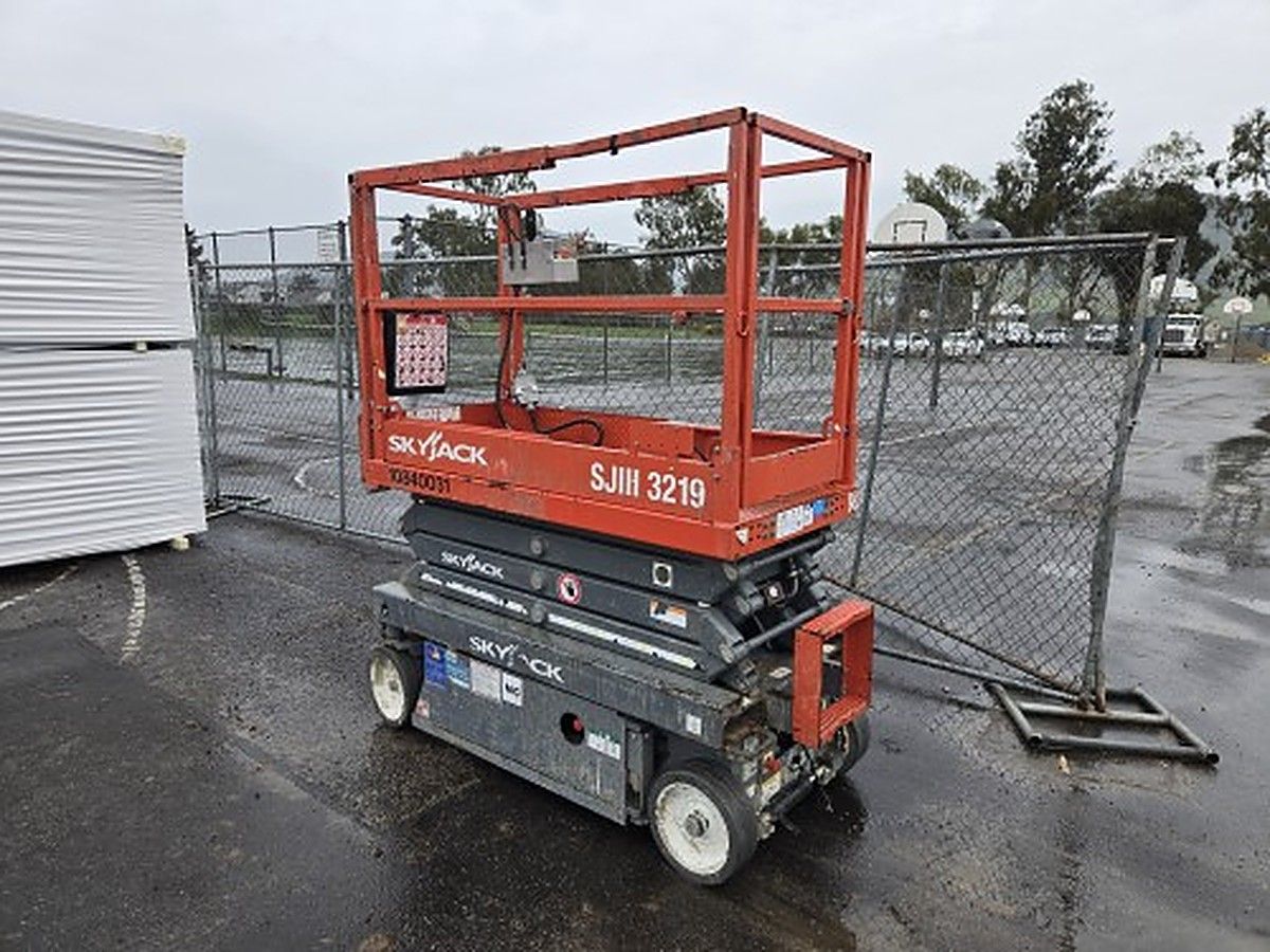 2018 SKYJACK SJIII3219 for sale in Las Vegas, NV
