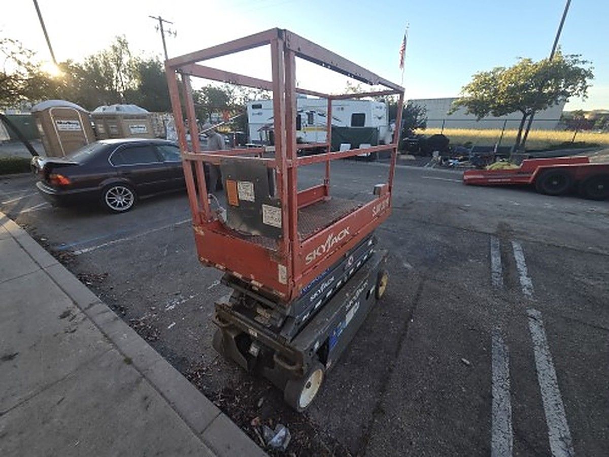 2018 SKYJACK SJIII3219 for sale in Las Vegas, NV