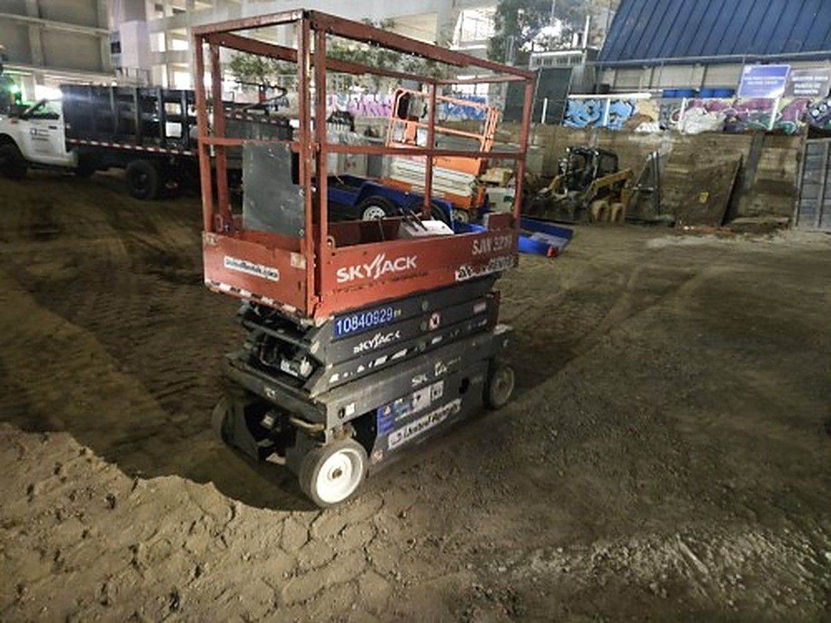 SKYJACK SJIII3219 photo 3