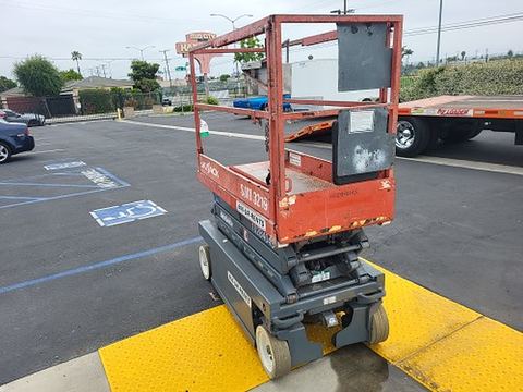 2018 SKYJACK SJIII3219 Scissor Lift 19' Electric