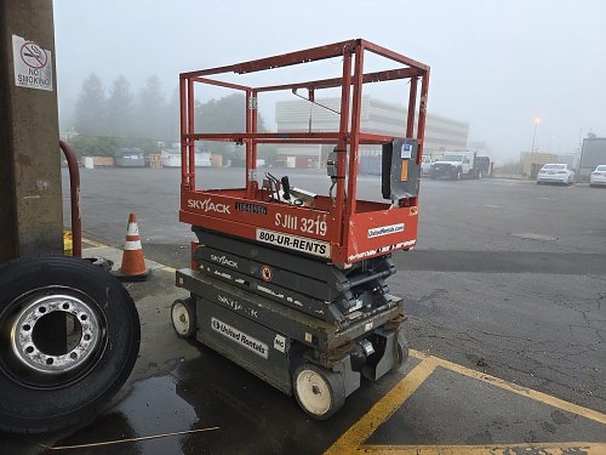 2018 SKYJACK SJIII3219 for sale in Las Vegas, NV