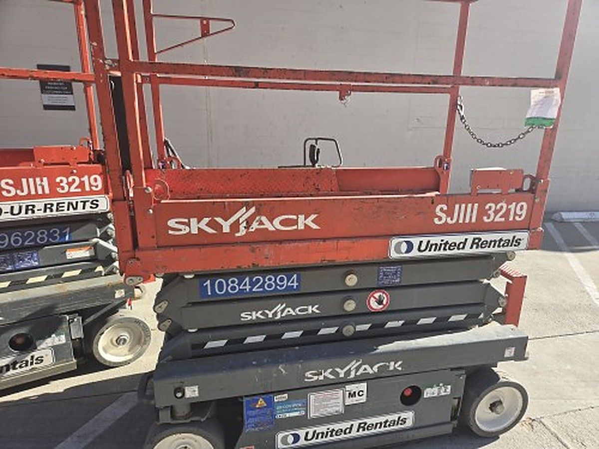 SKYJACK SJIII3219 photo 2