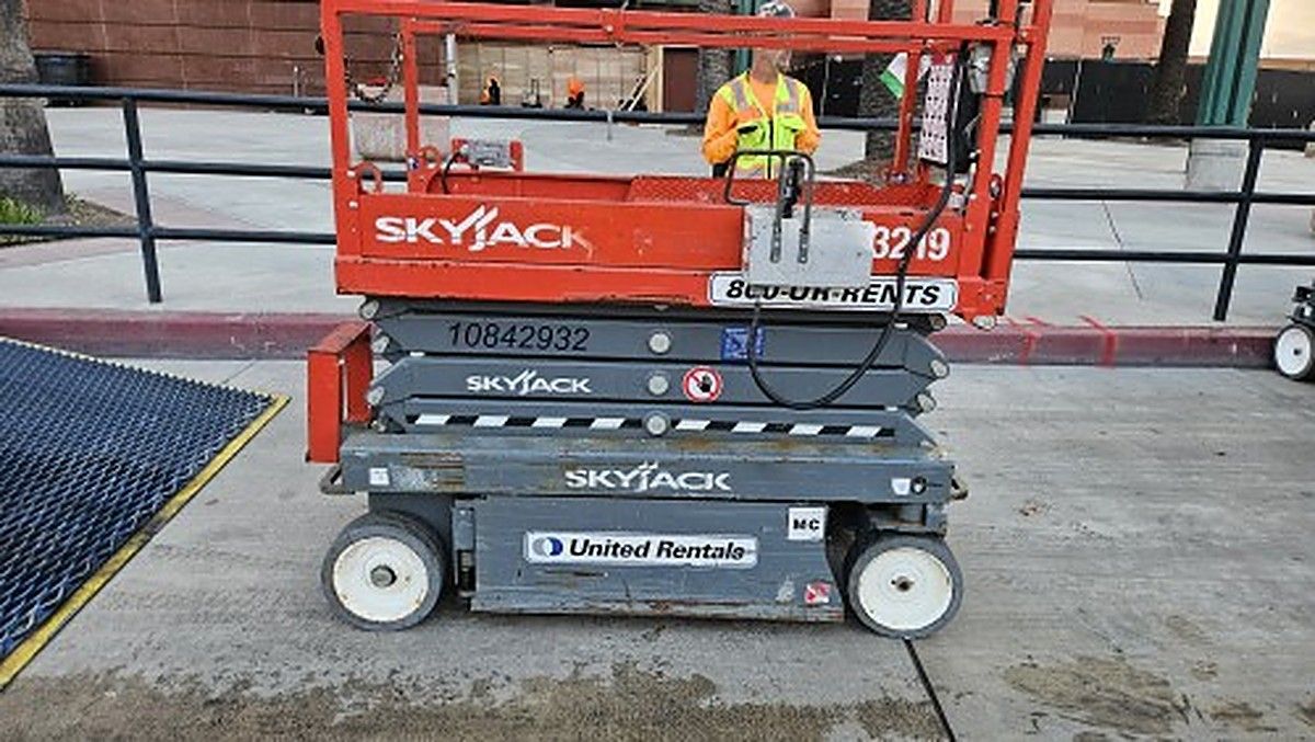 SKYJACK SJIII3219 photo 10