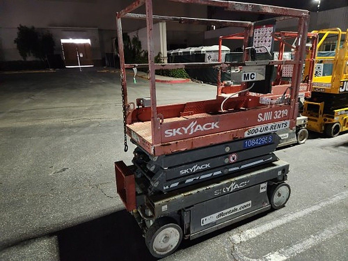 SKYJACK SJIII3219 photo 5