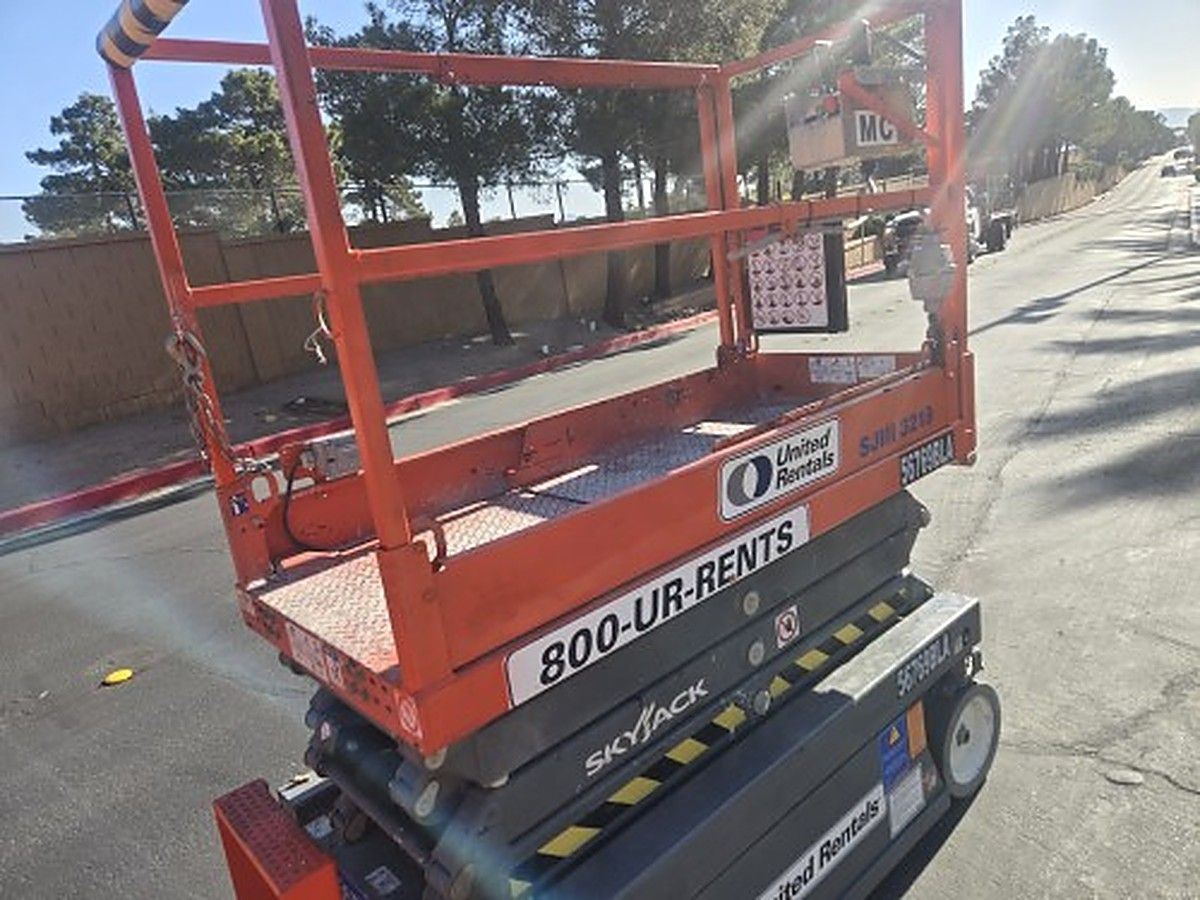 2018 SKYJACK SJIII3219 for sale in Las Vegas, NV