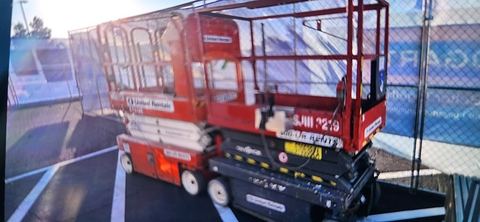 2018 SKYJACK SJIII3219 Scissor Lift 19' Electric